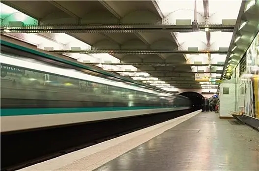 u=631061308,921146038&fm=253&fmt=auto&app=138&f=jpeg.webp
